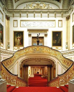 Ron Di Scenza italy charleston palace mansion paintings broad street market street meeting street king art mary martin gallery fine